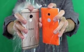 Mobile : รับคำท้า ! HTC One M8 และ Nokia Lumia 930 ร่วม Ice Bucket Challenge แล้ว !! (มีคลิป)